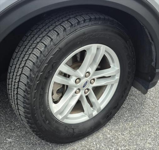 used 2022 Ford Explorer car, priced at $28,900