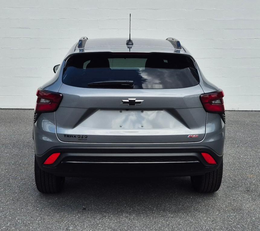 new 2025 Chevrolet Trax car, priced at $26,995