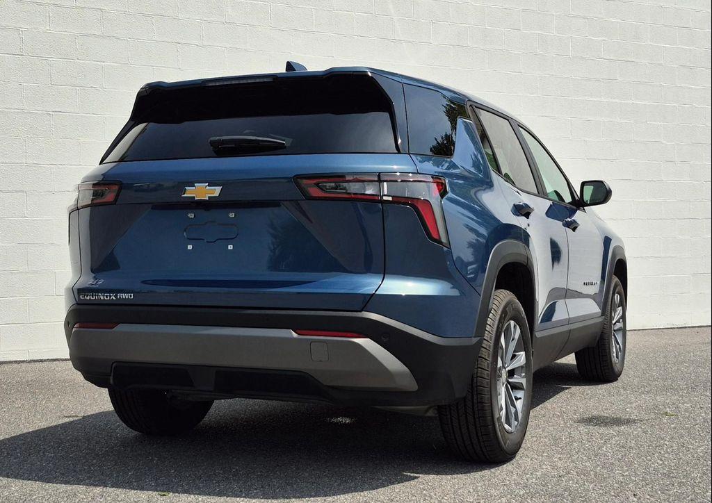 new 2026 Chevrolet Equinox car, priced at $34,045