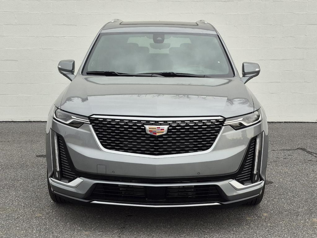 new 2025 Cadillac XT6 car, priced at $61,905