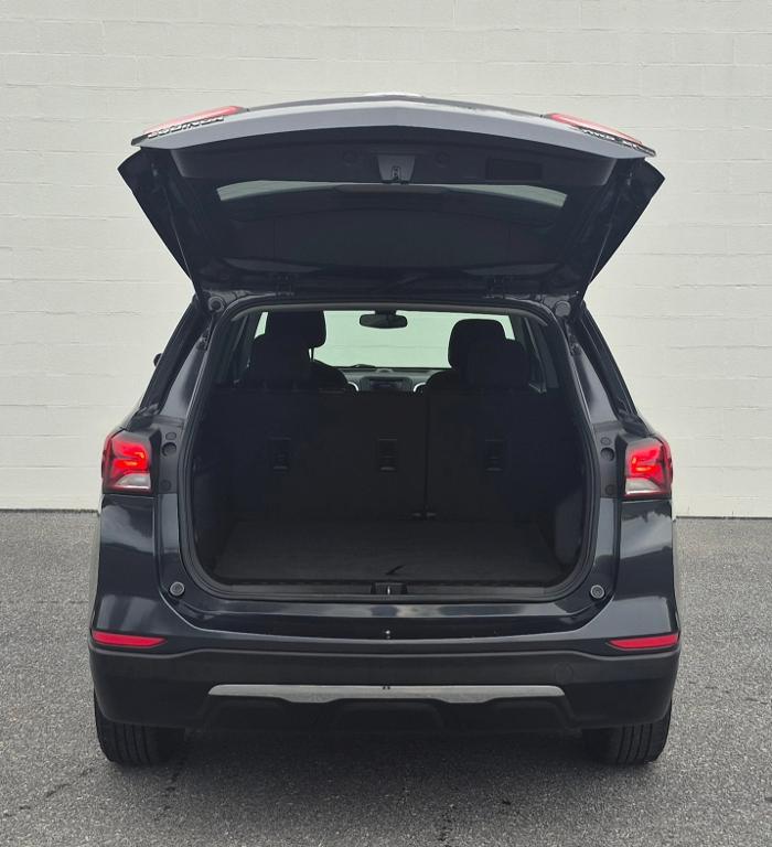 used 2022 Chevrolet Equinox car, priced at $18,500