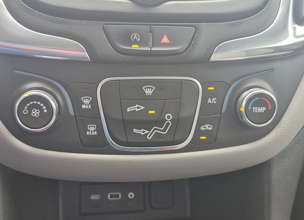 used 2022 Chevrolet Equinox car, priced at $18,500