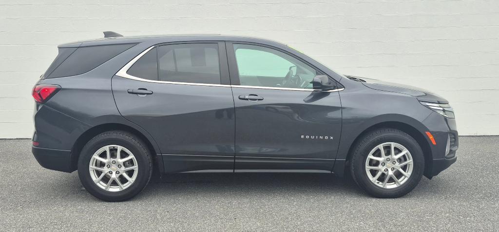 used 2022 Chevrolet Equinox car, priced at $18,500