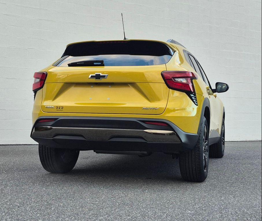 used 2024 Chevrolet Trax car, priced at $23,991