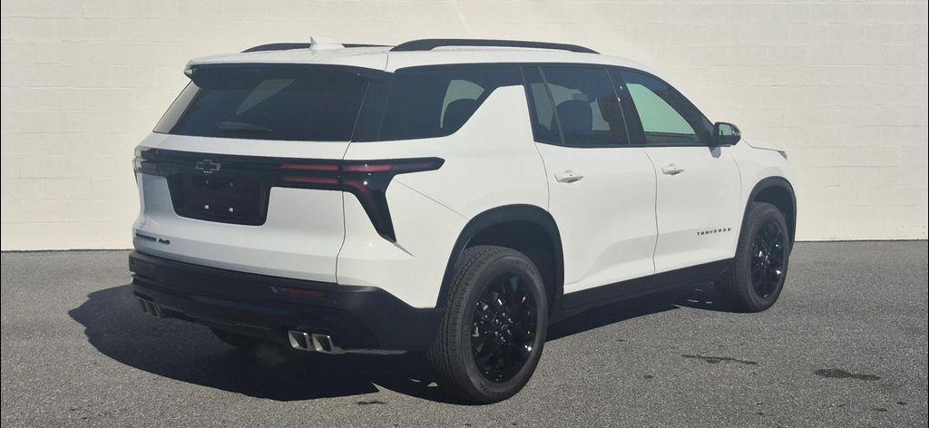 new 2026 Chevrolet Traverse car, priced at $49,670