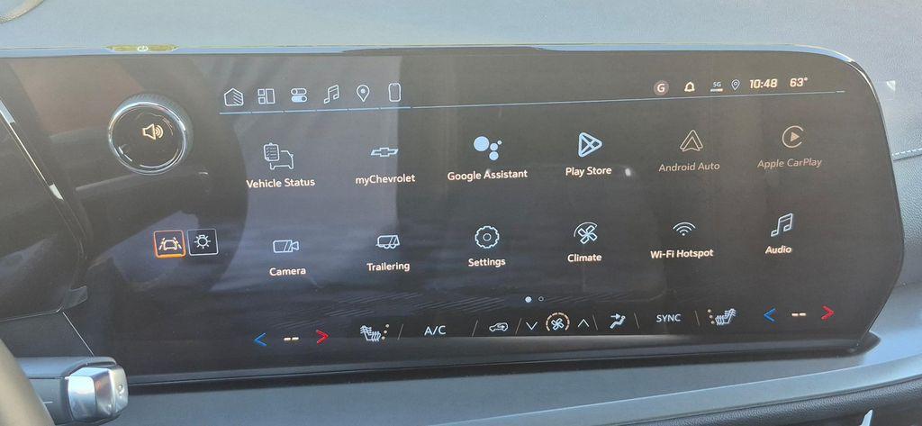 new 2026 Chevrolet Traverse car, priced at $49,670