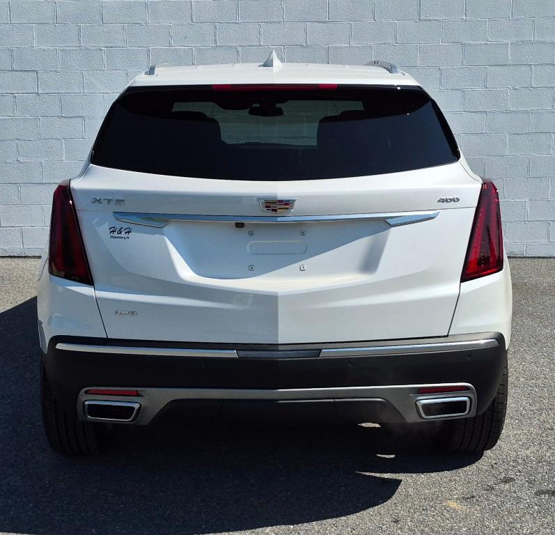 new 2025 Cadillac XT5 car, priced at $56,925