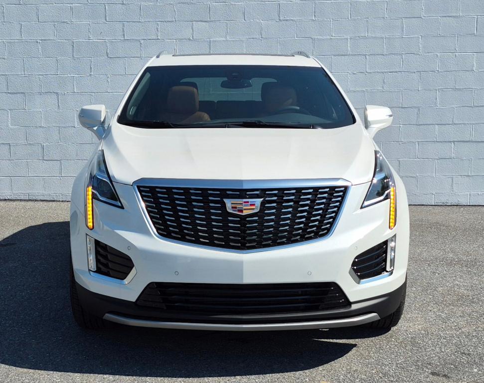 new 2025 Cadillac XT5 car, priced at $56,925