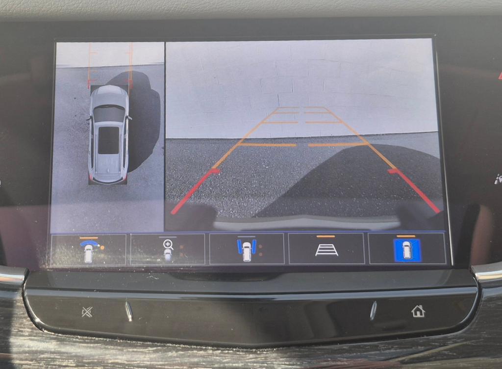 used 2023 Cadillac XT6 car, priced at $42,900