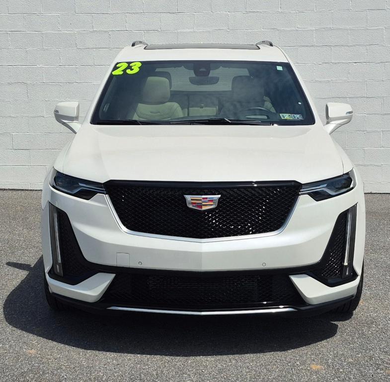 used 2023 Cadillac XT6 car, priced at $45,991