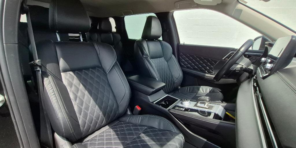 used 2022 Mitsubishi Outlander car, priced at $23,500