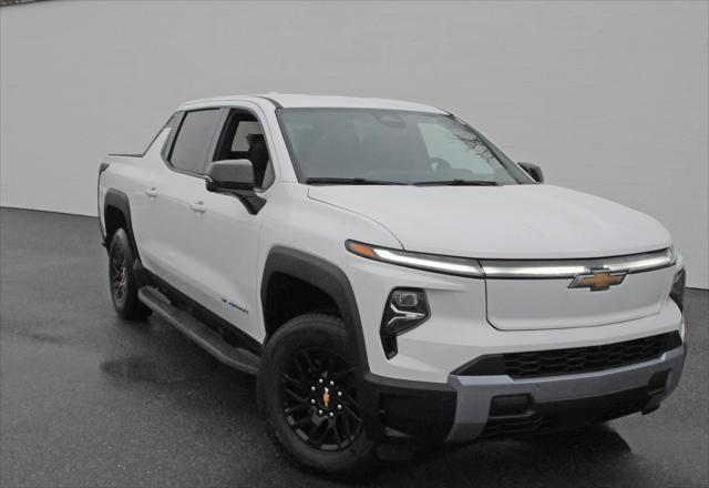 new 2025 Chevrolet Silverado EV car, priced at $75,780