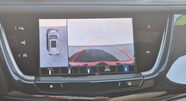 used 2024 Cadillac XT6 car, priced at $54,900