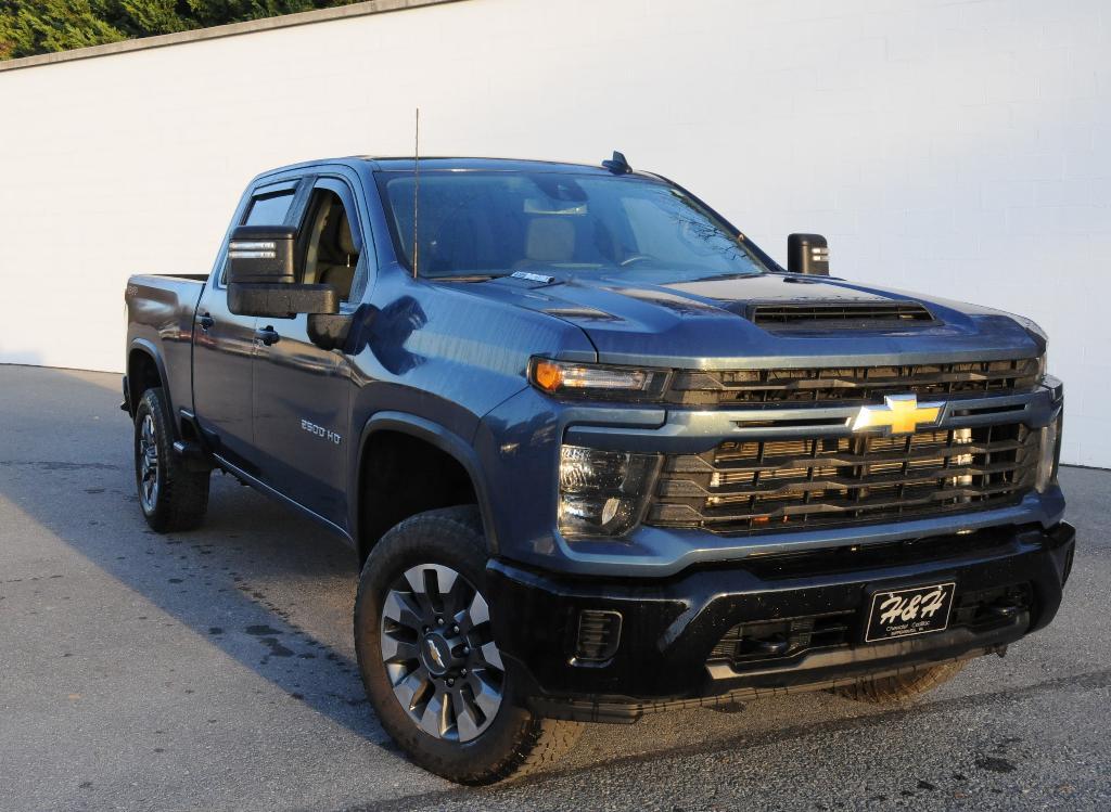 used 2024 Chevrolet Silverado 2500 car, priced at $58,500