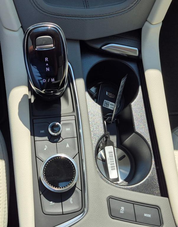 new 2025 Cadillac XT5 car, priced at $54,305