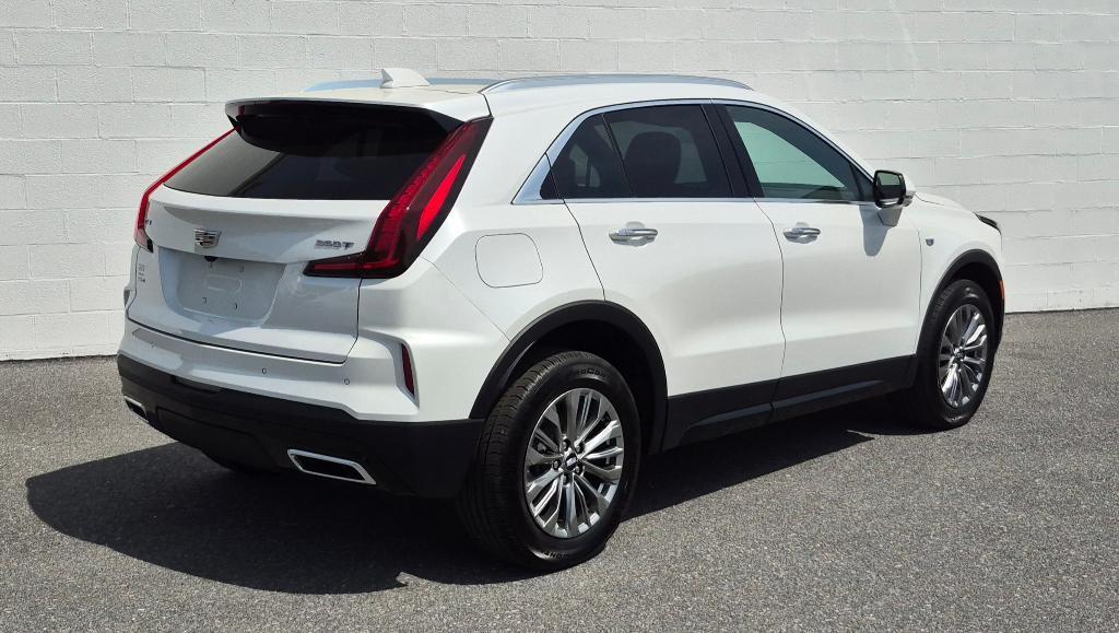 new 2025 Cadillac XT4 car, priced at $48,065