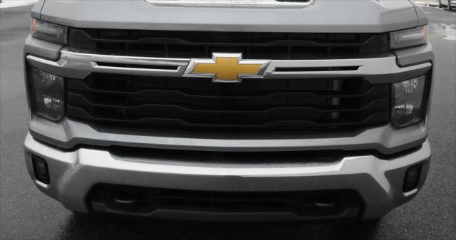 new 2025 Chevrolet Silverado 2500 car, priced at $58,680