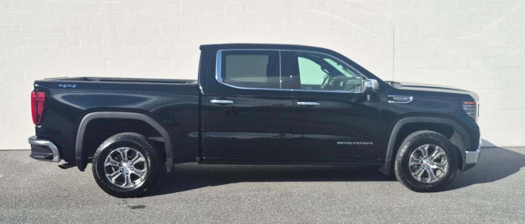 used 2025 GMC Sierra 1500 car, priced at $48,944