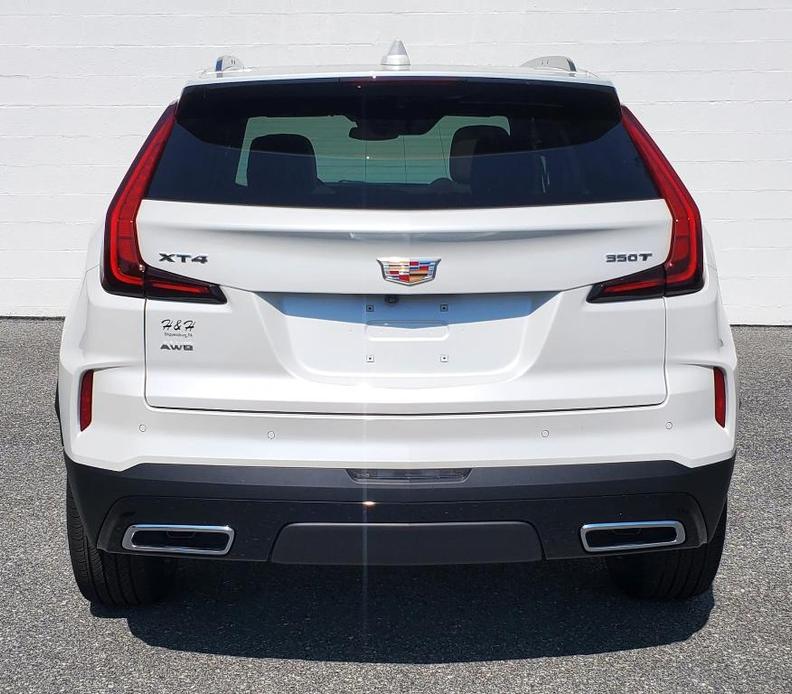 new 2024 Cadillac XT4 car, priced at $46,600