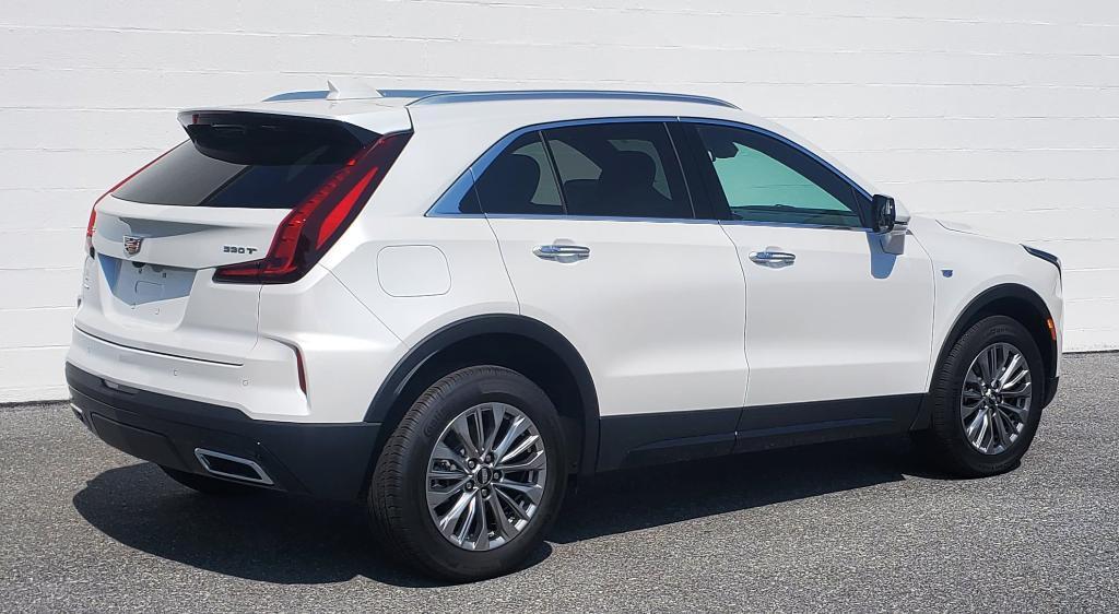 new 2024 Cadillac XT4 car, priced at $46,600