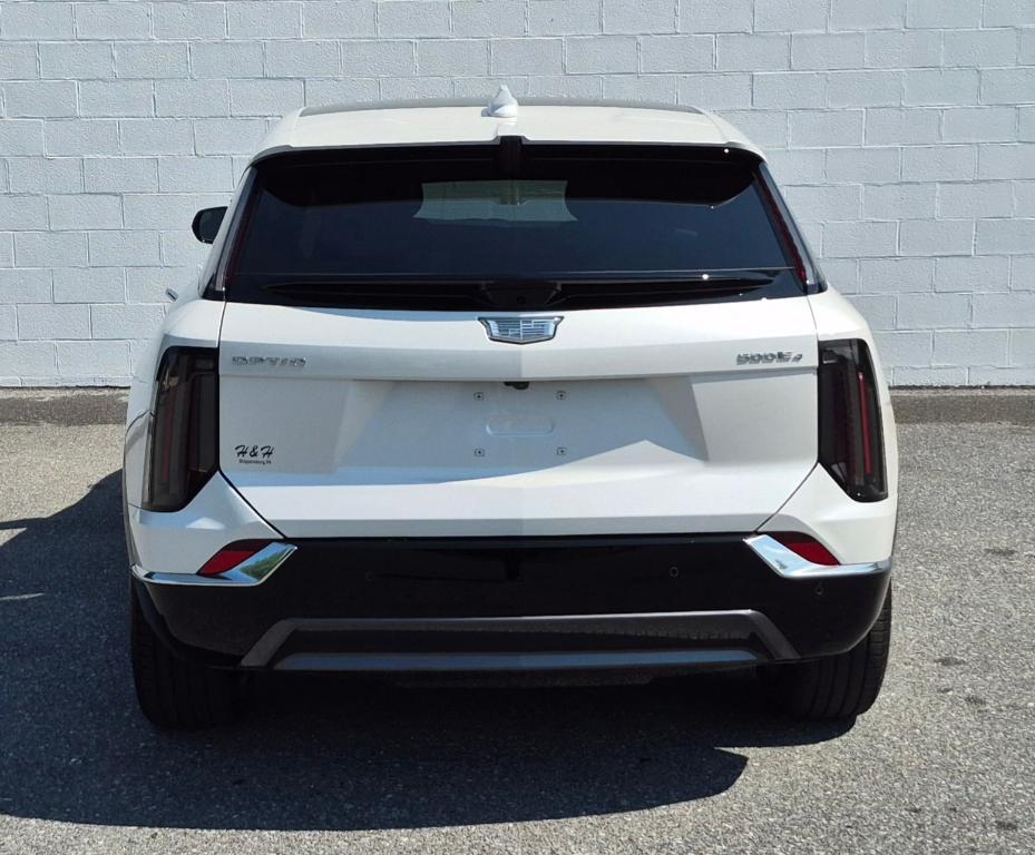 new 2025 Cadillac OPTIQ car, priced at $58,205