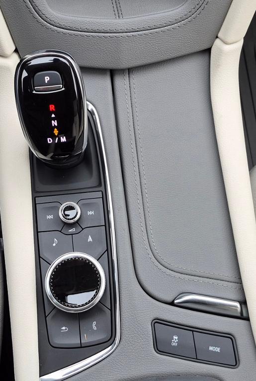 new 2025 Cadillac XT6 car, priced at $63,905