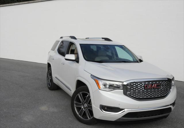 used 2017 GMC Acadia car, priced at $23,958