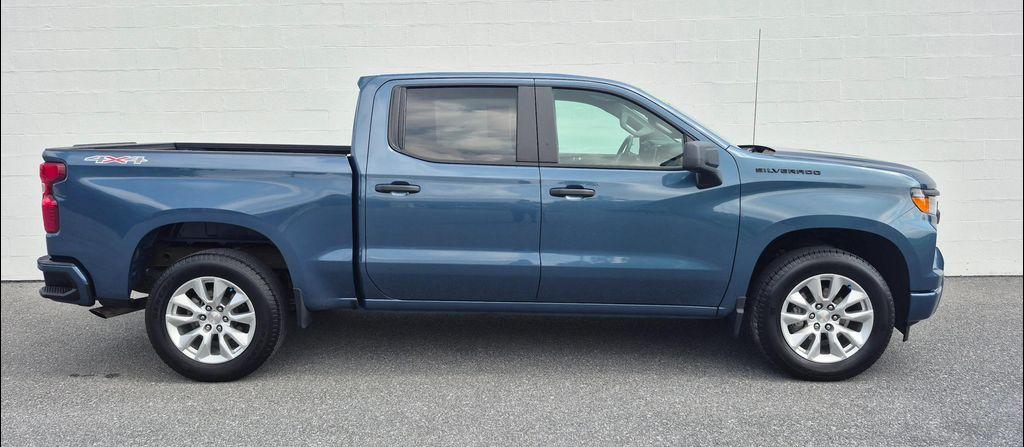 used 2024 Chevrolet Silverado 1500 car, priced at $37,991