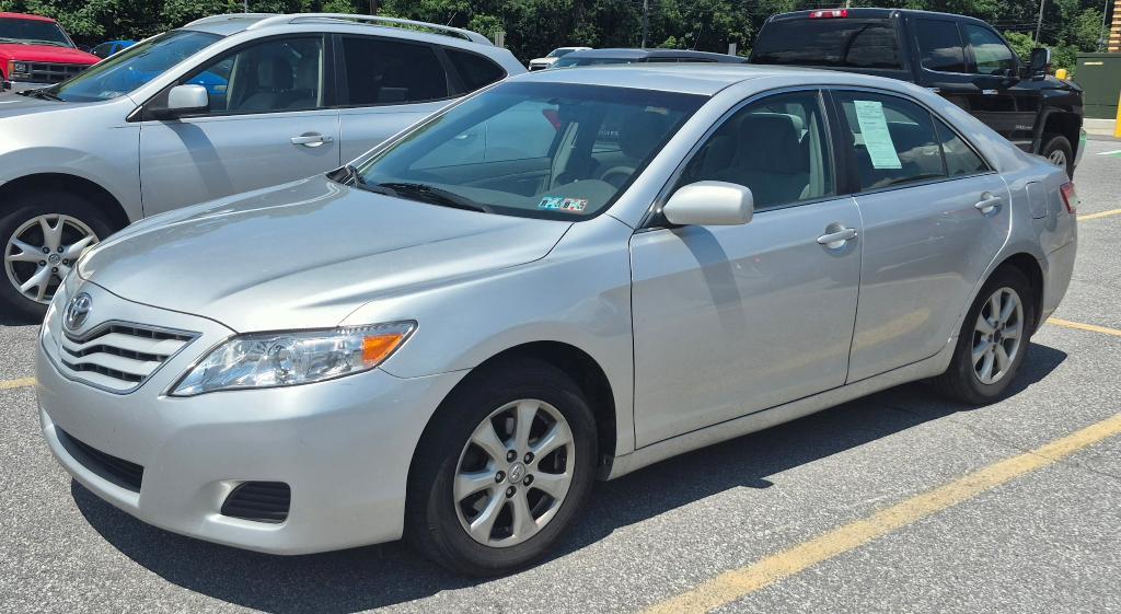 used 2011 Toyota Camry car, priced at $5,555