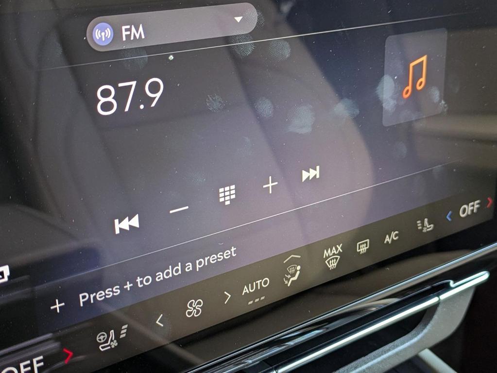 new 2025 Lincoln Nautilus car, priced at $64,065