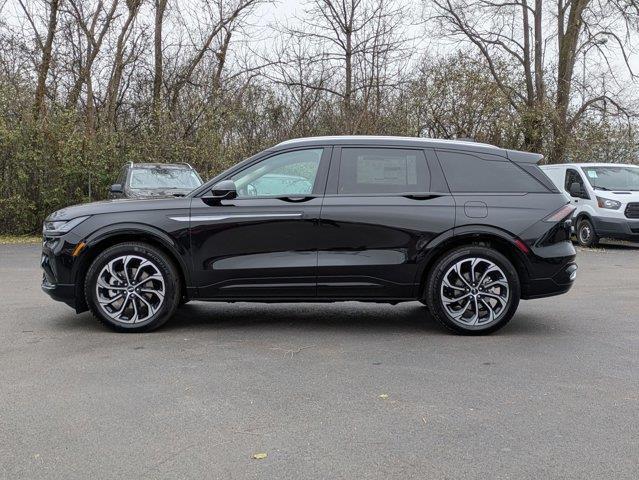 new 2025 Lincoln Nautilus car, priced at $63,472