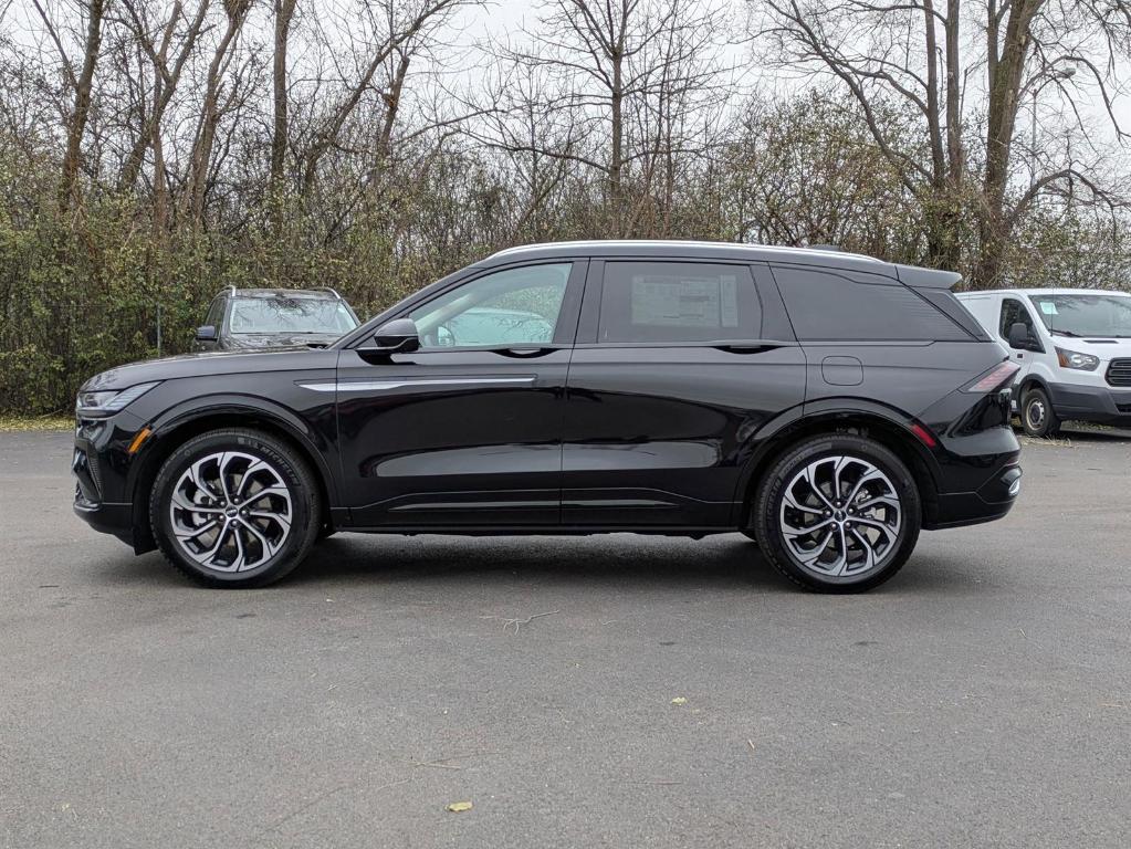 new 2025 Lincoln Nautilus car, priced at $62,519