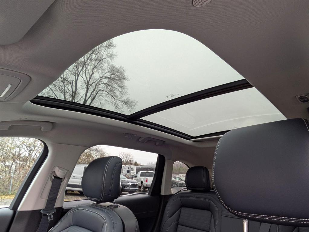 new 2025 Lincoln Nautilus car, priced at $62,519