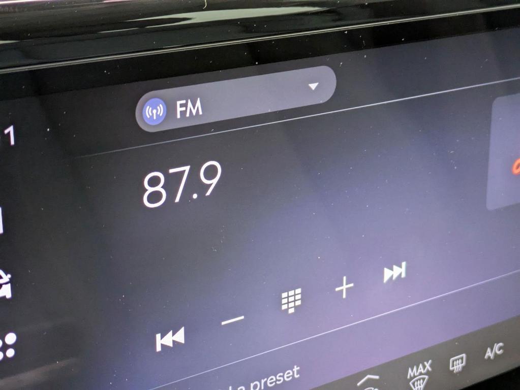 new 2025 Lincoln Nautilus car, priced at $62,519