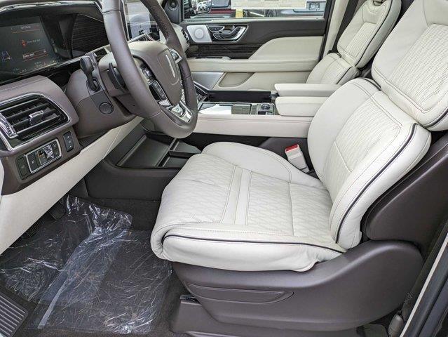 new 2024 Lincoln Navigator L car, priced at $117,290