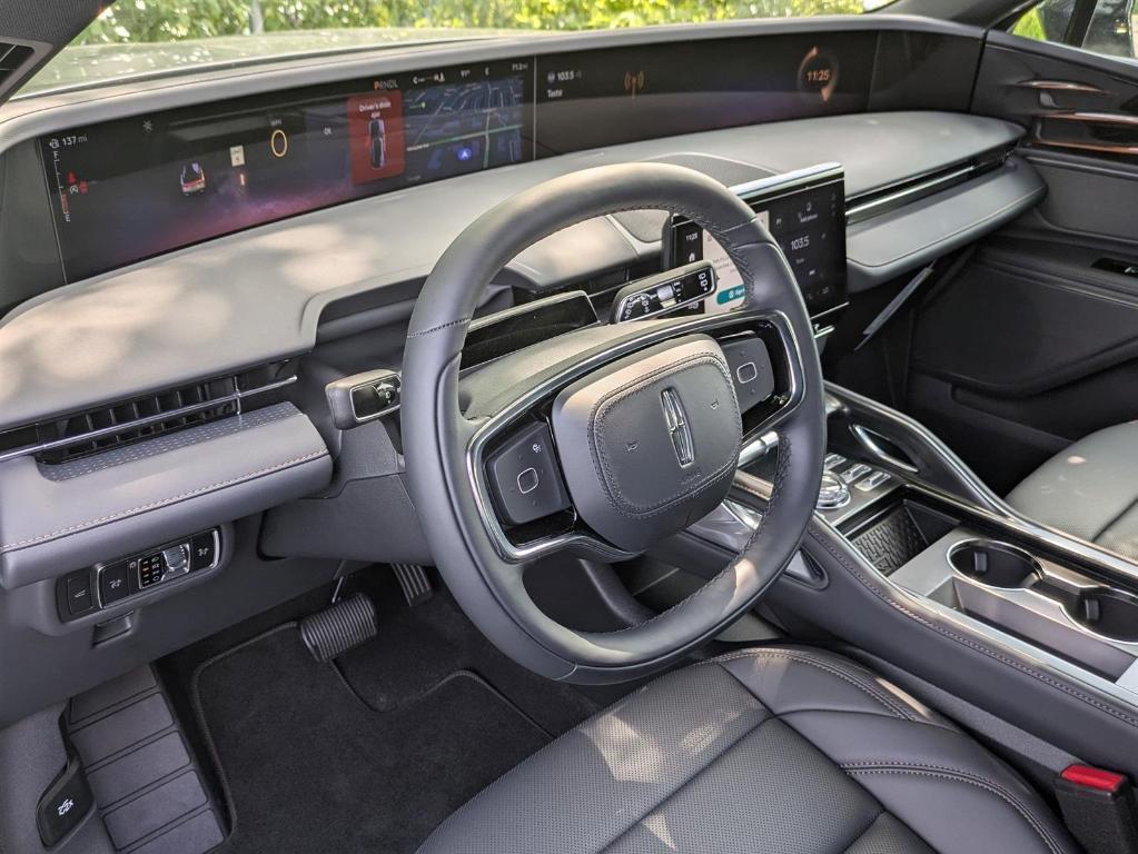 new 2025 Lincoln Nautilus car, priced at $55,810