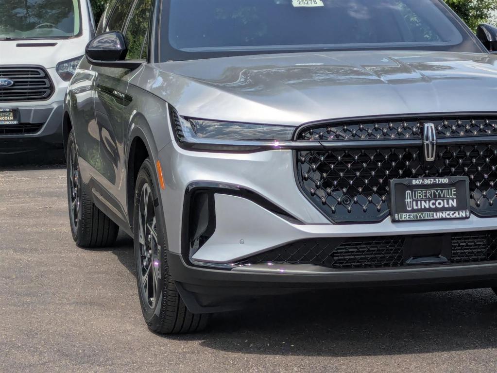 new 2025 Lincoln Nautilus car, priced at $55,810