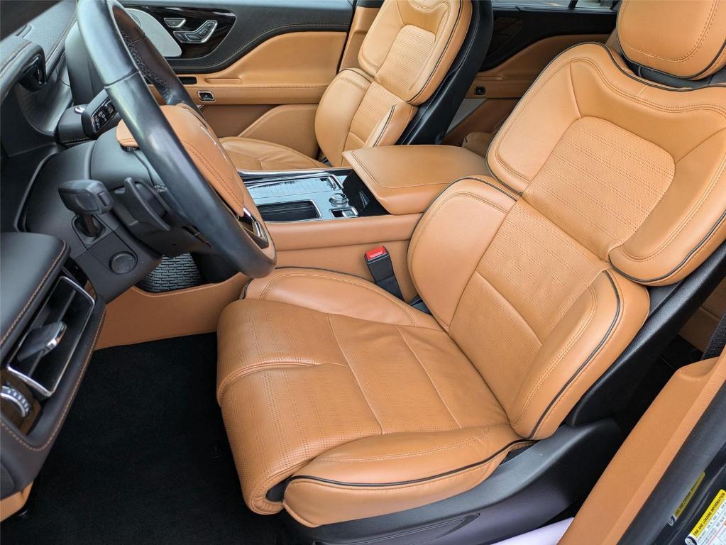 used 2023 Lincoln Aviator car, priced at $53,997