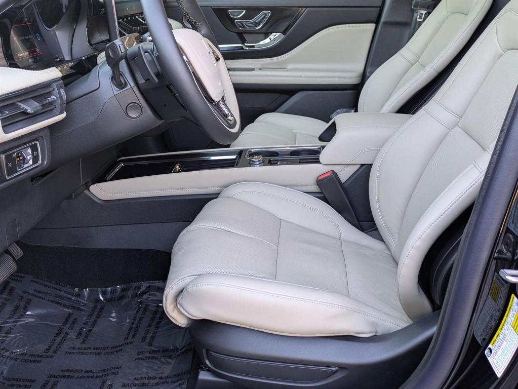 new 2025 Lincoln Corsair car, priced at $66,480