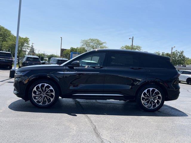 new 2024 Lincoln Nautilus car, priced at $60,220