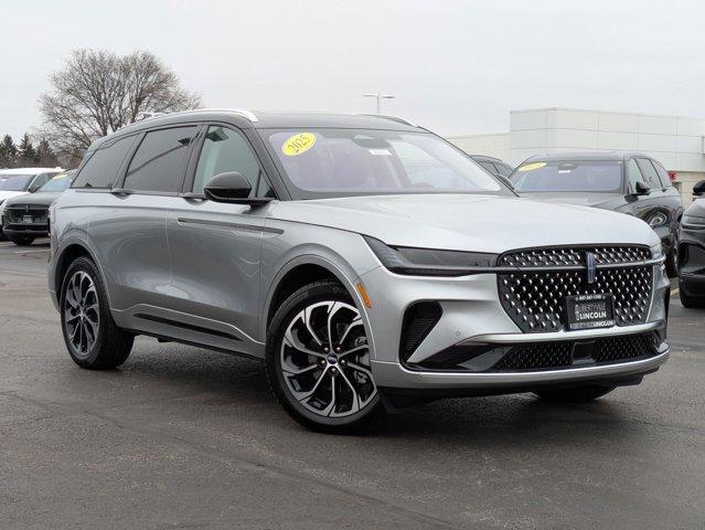 new 2025 Lincoln Nautilus car, priced at $65,745