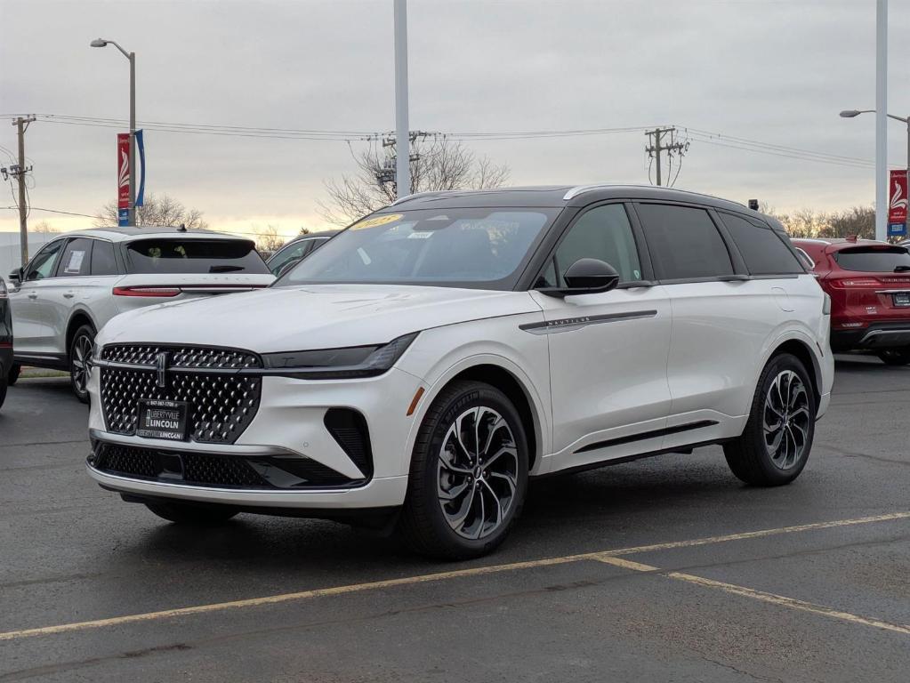 new 2025 Lincoln Nautilus car, priced at $62,850