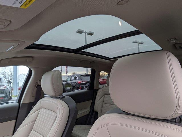 new 2025 Lincoln Nautilus car, priced at $61,934