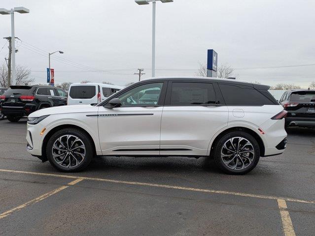 new 2025 Lincoln Nautilus car, priced at $63,850