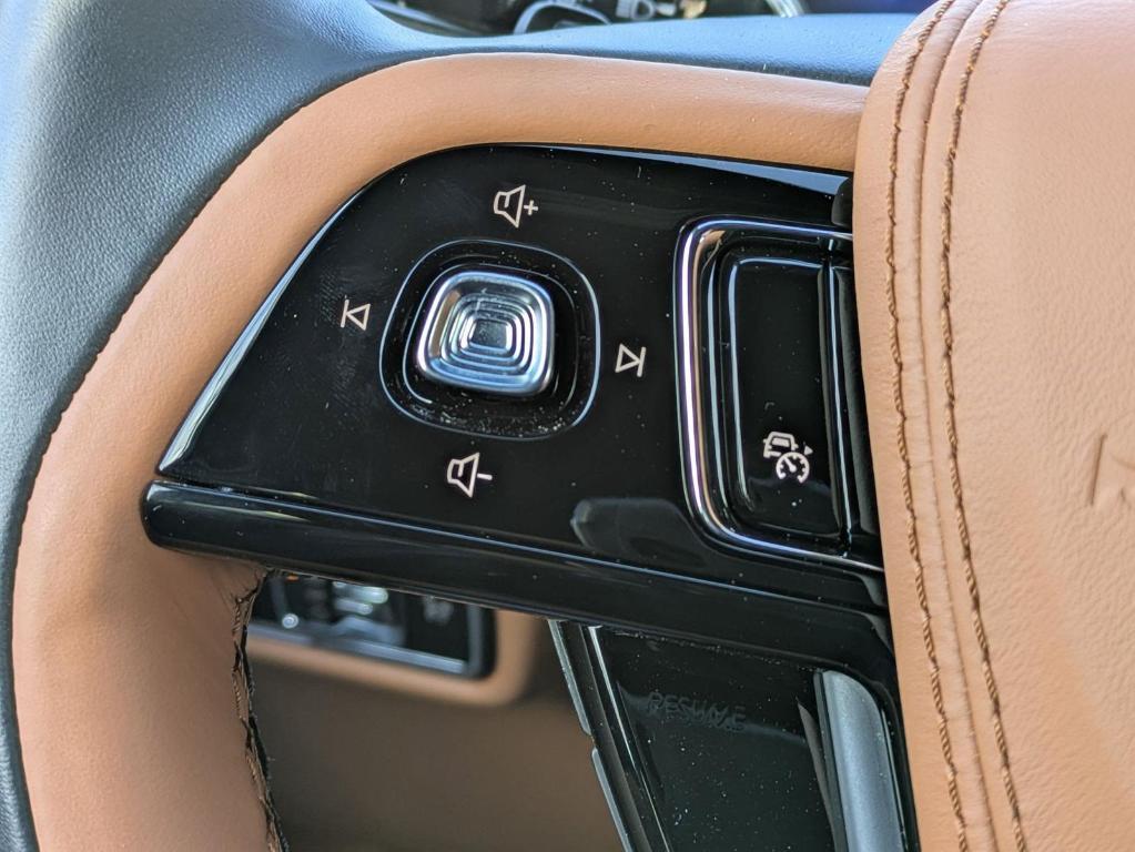 new 2025 Lincoln Aviator car, priced at $89,075