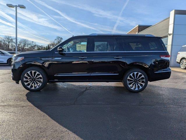 new 2024 Lincoln Navigator L car, priced at $104,017