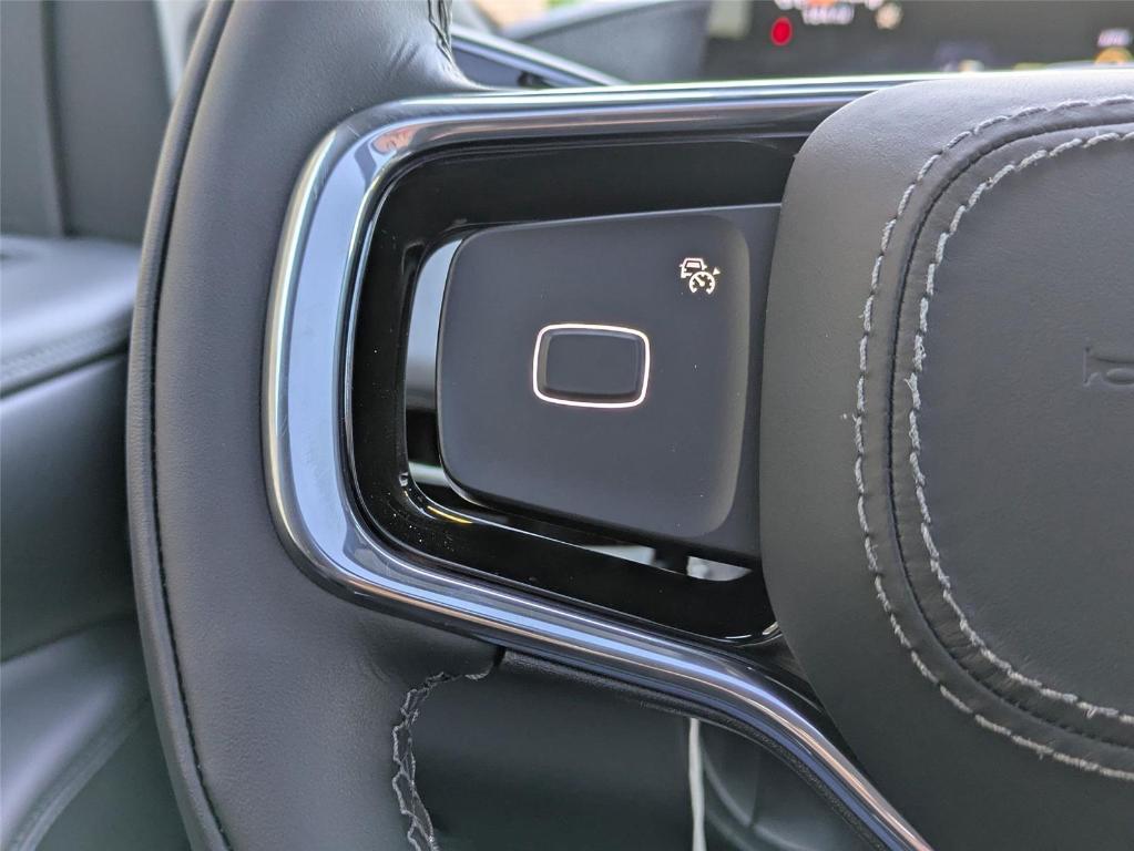 new 2025 Lincoln Navigator L car, priced at $111,910