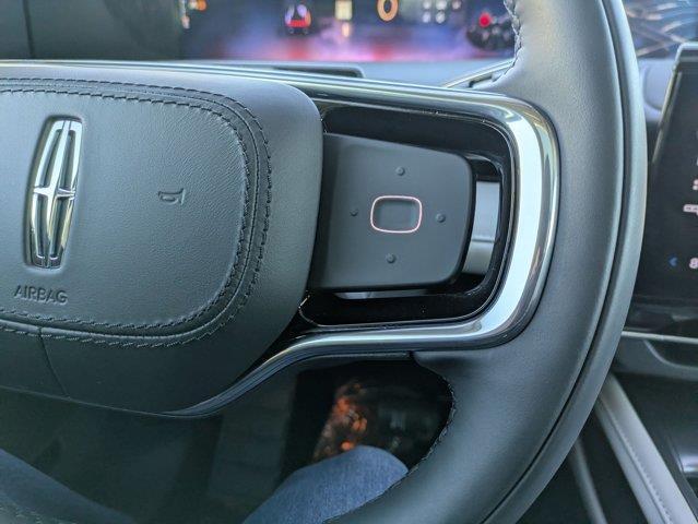 new 2025 Lincoln Nautilus car, priced at $60,823
