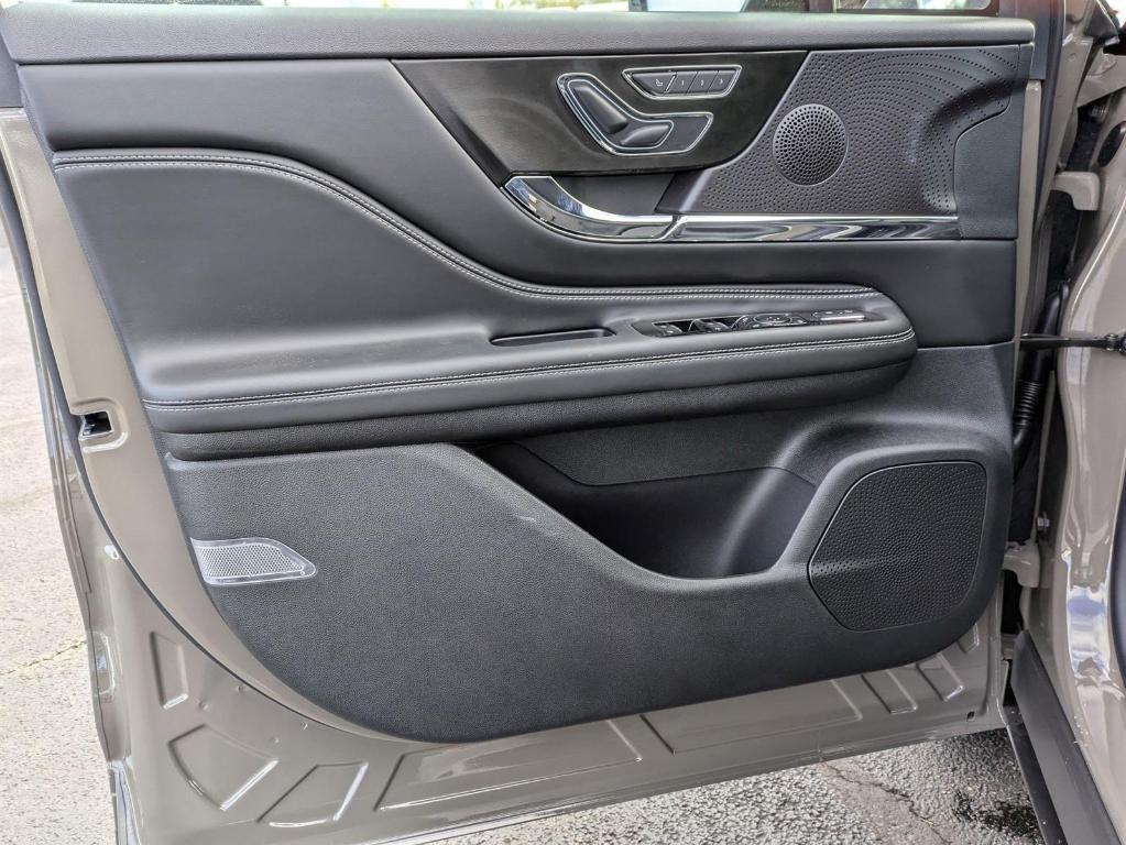 new 2025 Lincoln Corsair car, priced at $59,700