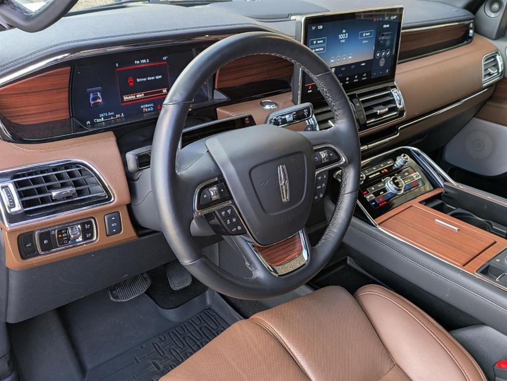 new 2024 Lincoln Navigator car, priced at $96,200